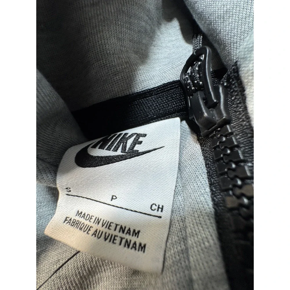 Nike Tech Fleece Full-Zip Hoodie Mens Size S Heather Grey
